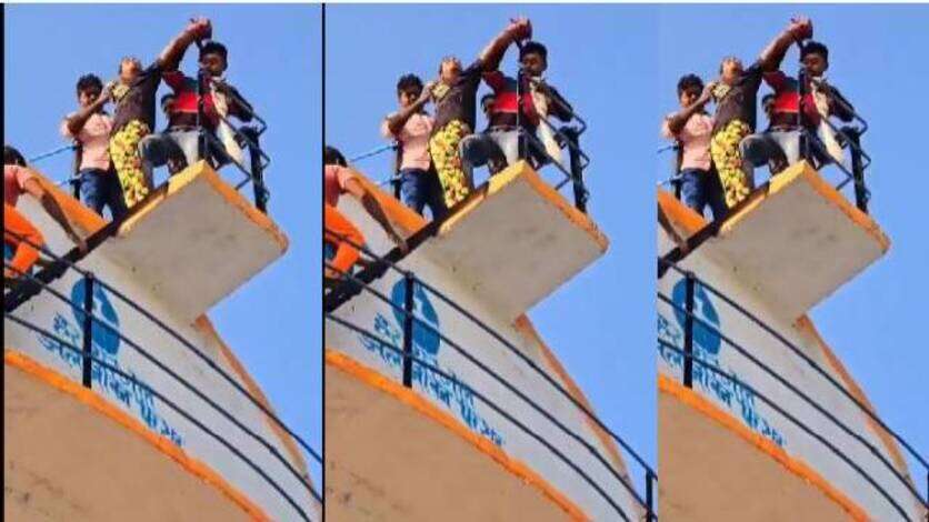 प्यार में पागल युवती का हाई-वोल्टेज ड्रामा : बहन के देवर से शादी की जिद में चढ़ी पानी की टंकी पर