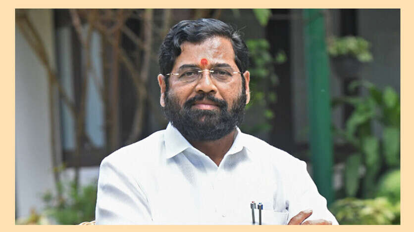 एकनाथ शिंदे का बड़ा दावा: दिल्ली चुनाव में 15 आप उम्मीदवारों ने मांगा 'धनुष-बाण', 'युति धर्म' का हवाला देकर किया इनकार