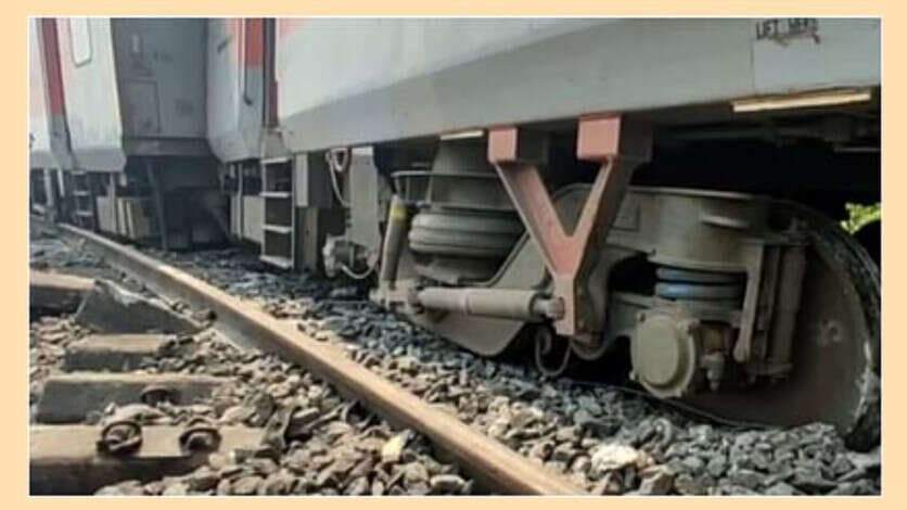 Kamakhya Express Derailed: ओडिशा के कटक में बड़ा रेल हादसा, कामाख्या एक्सप्रेस के कई डिब्बे पटरी से उतरे