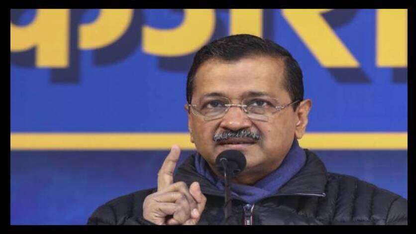 Delhi Assembly Election 2025: अरविंद केजरीवाल का बड़ा वादा, छात्रों के लिए बस यात्रा होगी मुफ्त