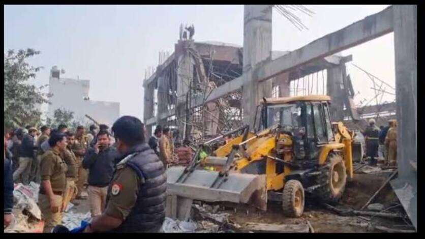 कन्नौज रेलवे स्टेशन का निर्माणधीन लिंटर ढहा : 40 से ज्यादा मजदूर मलबे में दबे, कई घायल, CM Yogi ने लिया संज्ञान