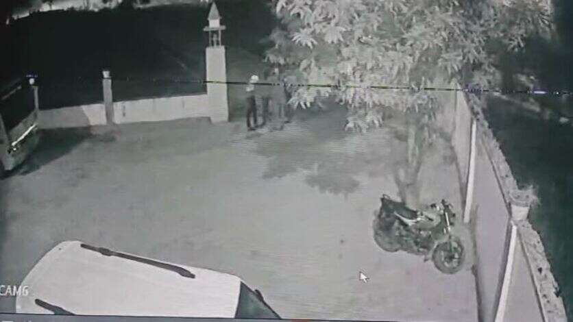 सिकरारा में अपराधियों के हौंसले बुलंद, दिनदहाड़े फायरिंग कर युवक को किया घायल