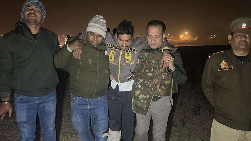 वाराणसी में मासूम की हत्या का आरोपी मुठभेड़ के बाद गिरफ्तार, पैर में लगी गोली, बोरी में मिला था बच्ची का शव