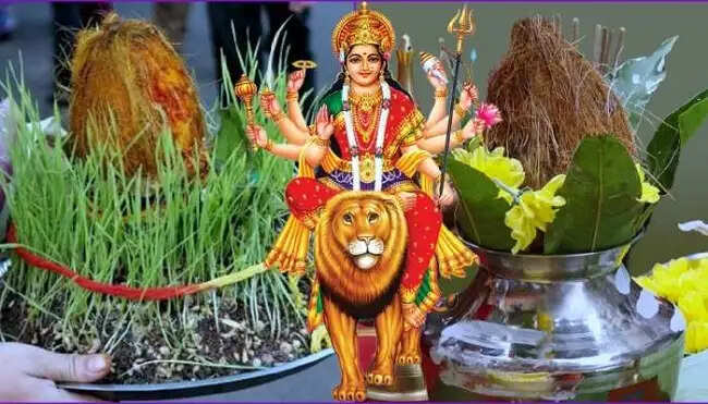 Chaitra Navratri 2025:  किस वाहन पर होगा मां दुर्गा का आगमन और प्रस्थान, जानिए भक्तों को माता देगी क्या संकेत