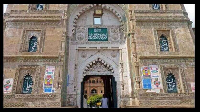 Jaunpur Atala Masjid : संभल के बाद जौनपुर के अटाला मस्जिद पर विवाद, हाईकोर्ट पहुंचा मामला, 9 दिसंबर को होगी सुनवाई