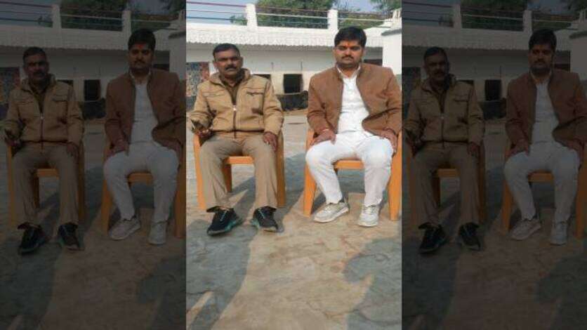 कांग्रेस नेता अभिषेक मिश्रा नजरबंद, सरकार पर लोकतंत्र कुचलने का आरोप