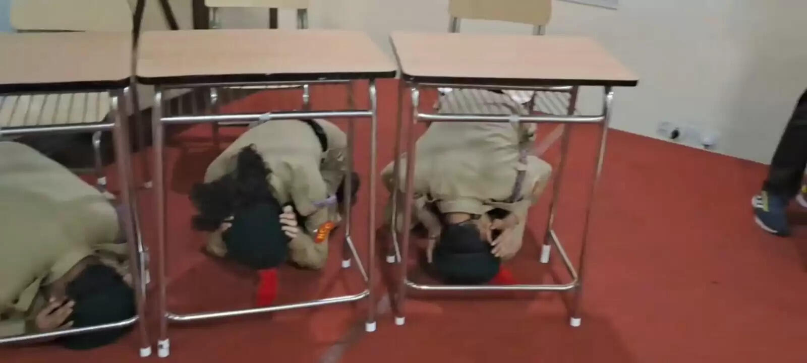 dps